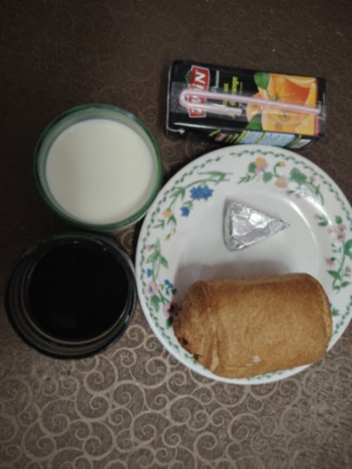 المطعم المدمج الشهيد محمدي بوزينة 1 نوفمبر