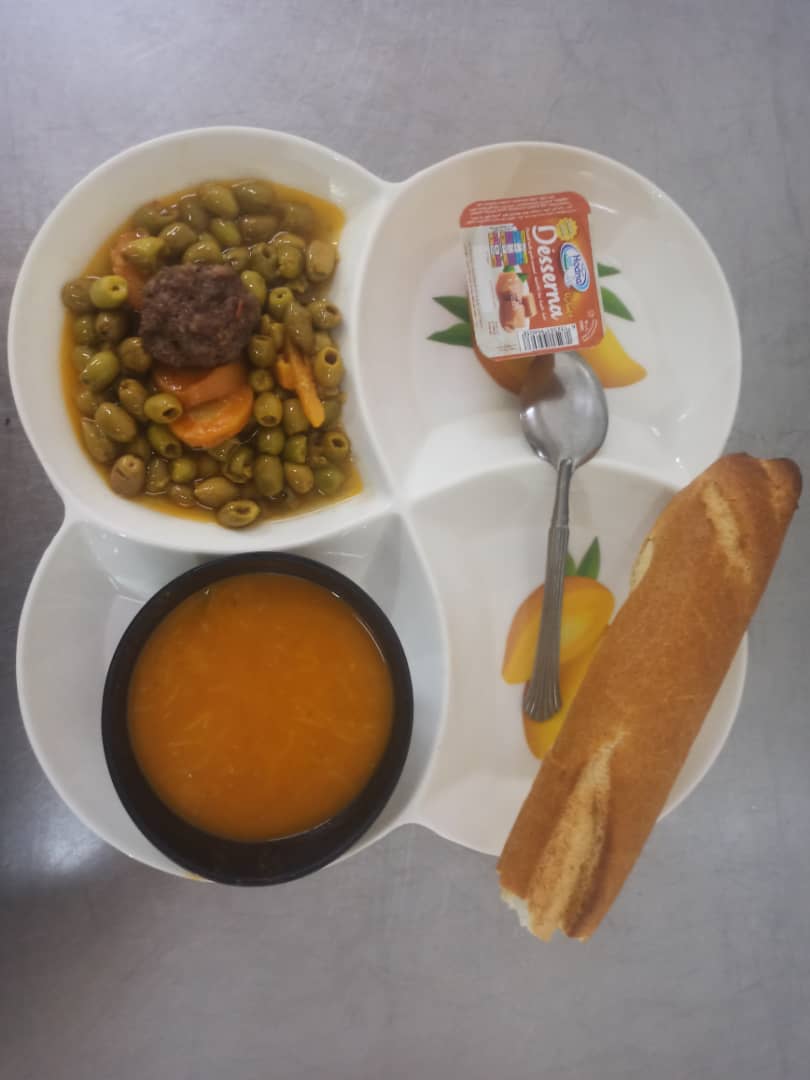 مطعم الإقامة الجامعية 2000 سرير الحسانية