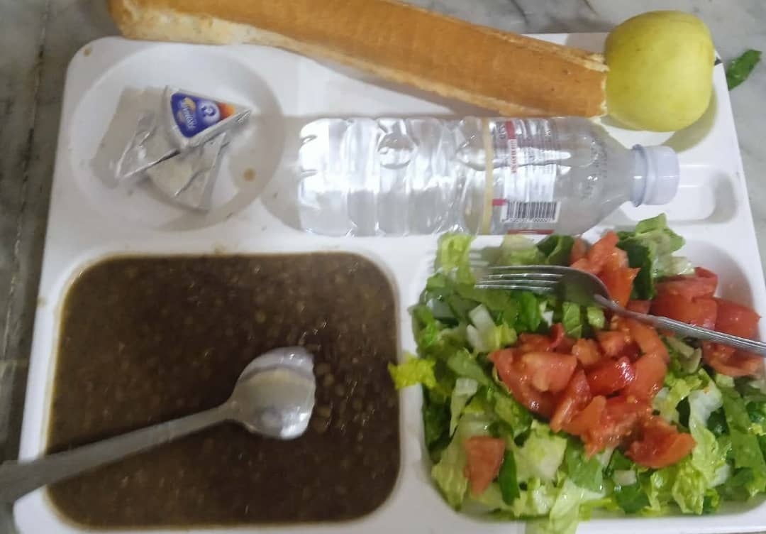 المطعم المدمج الشهيد محمدي بوزينة 1 نوفمبر