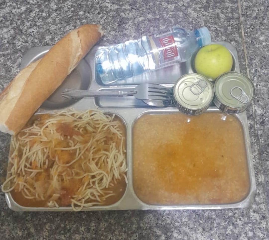 المطعم المدمج الشهيد محمدي بوزينة 1 نوفمبر