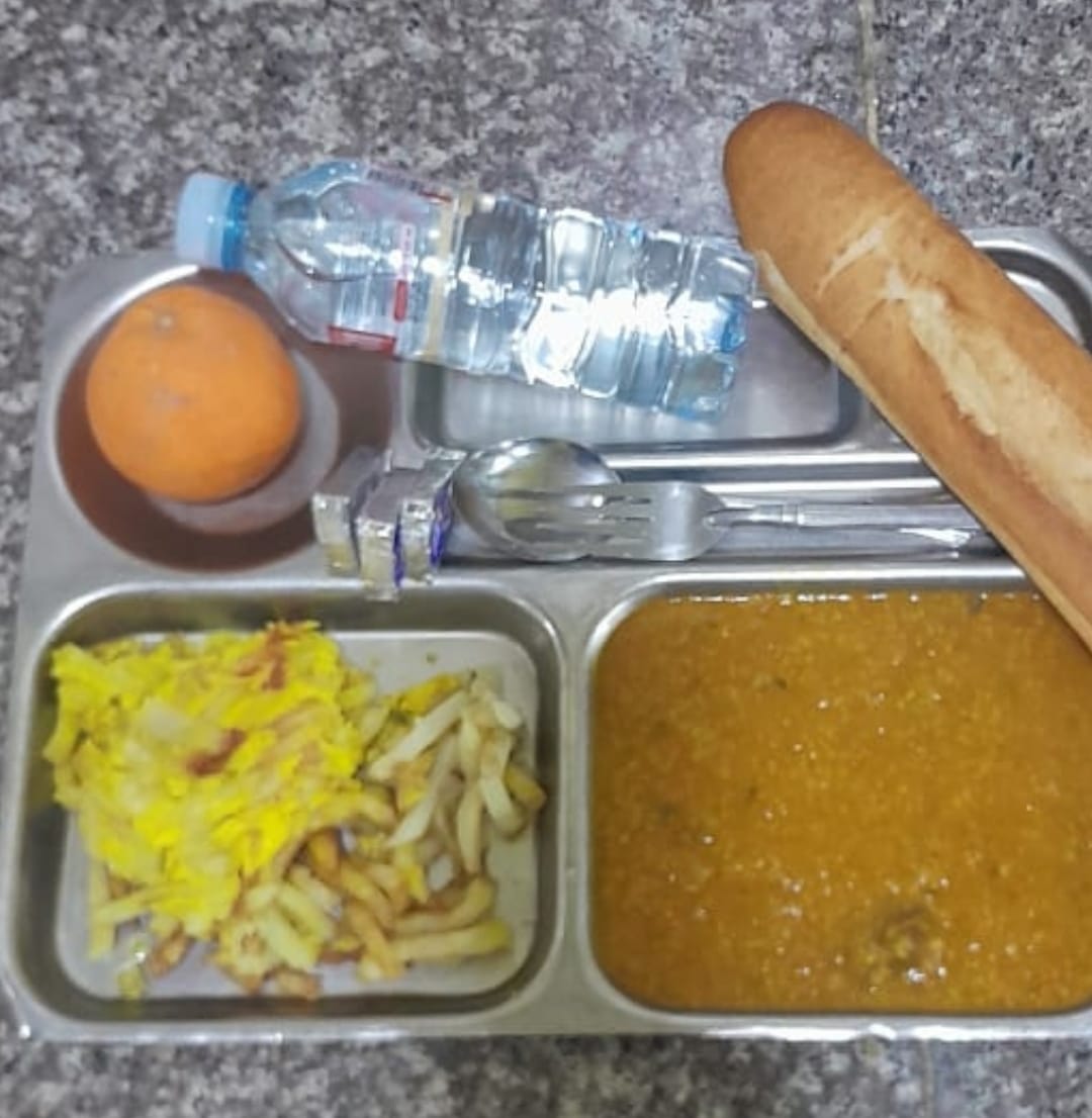 المطعم المدمج الشهيد محمدي بوزينة 1 نوفمبر