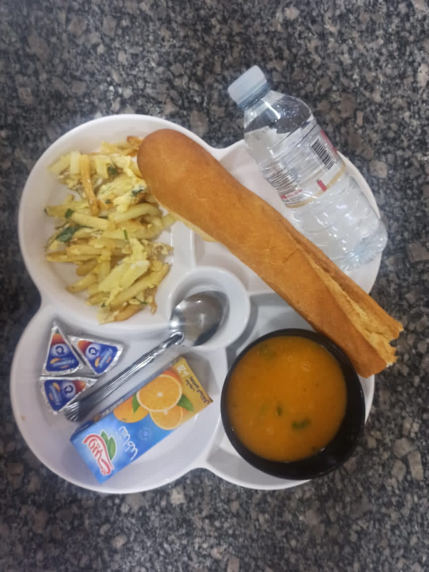 مطعم الإقامة الجامعية 2000 سرير الحسانية