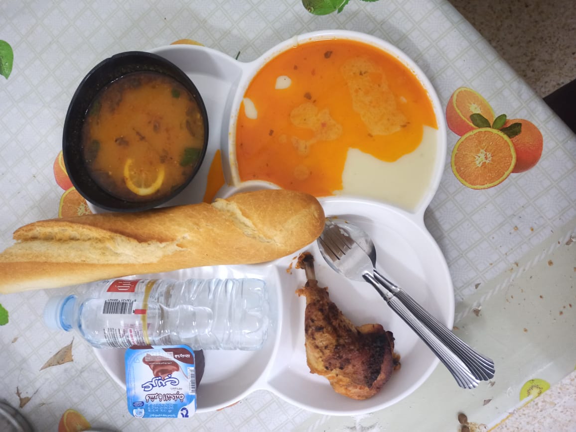 مطعم الإقامة الجامعية 2000 سرير الحسانية