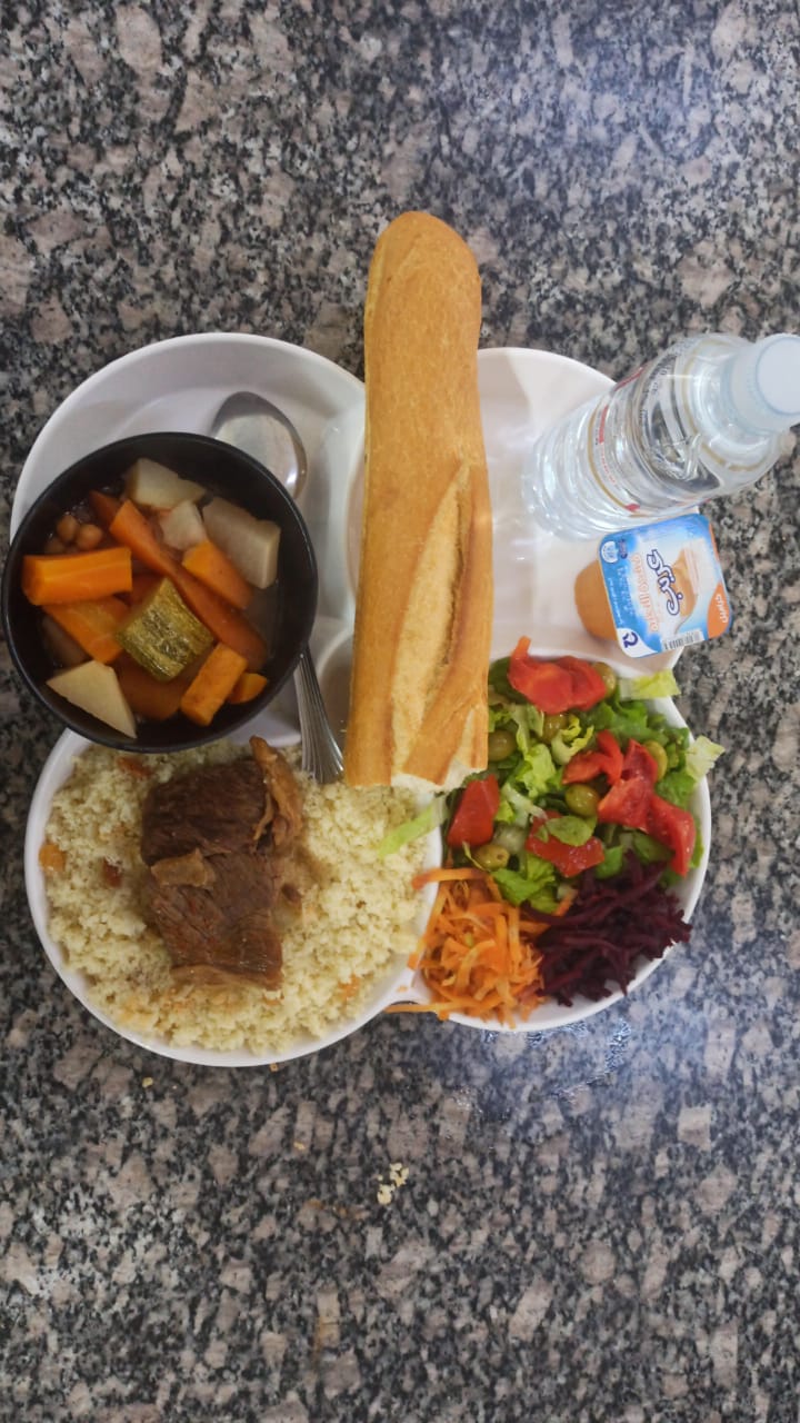 مطعم الإقامة الجامعية 2000 سرير الحسانية