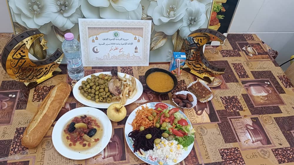 مطعم الإقامة الجامعية 2000 سرير الحسانية