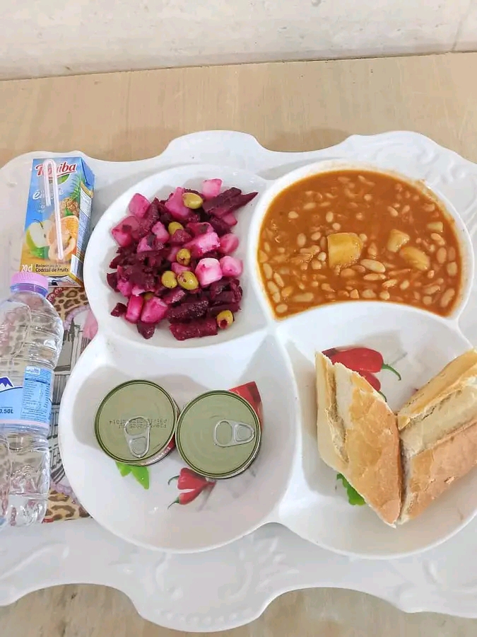 الاقامة الجامعية عومر عبد القادر بنات 