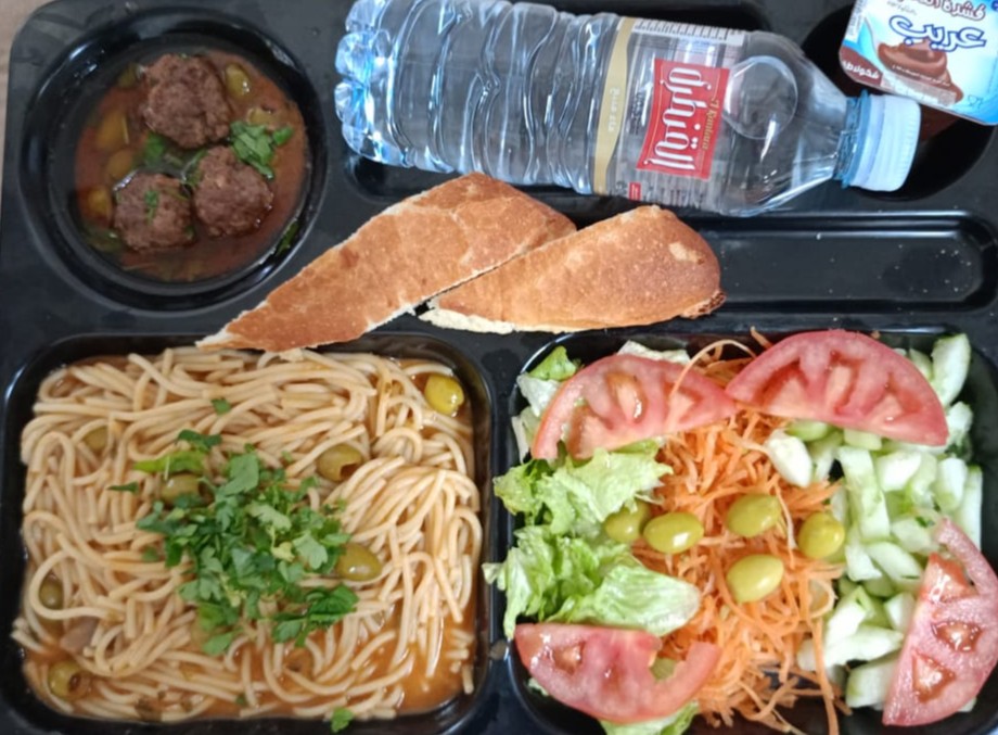 الإقامة الجامعية بوزيان أم السعد بنت الصالح		