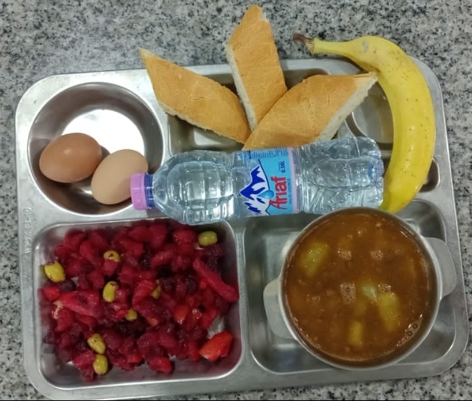 الاقامة الجامعية مقران الطاهر المطعم المدمج 