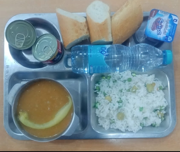 الاقامة الجامعية مقران الطاهر المطعم المدمج 