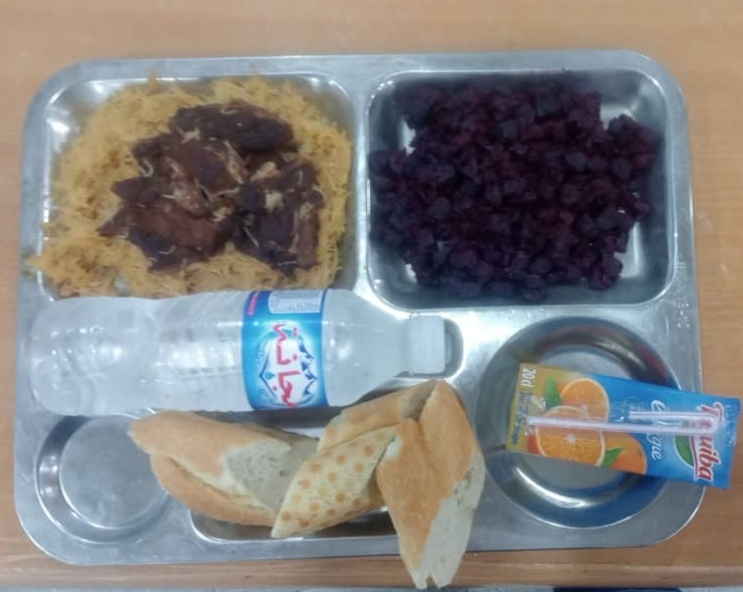 الاقامة الجامعية مقران الطاهر المطعم المدمج 