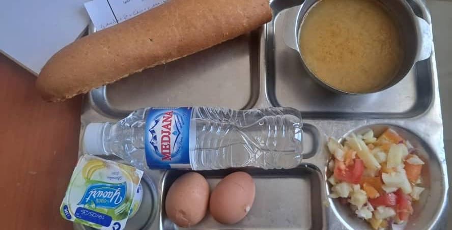 الاقامة الجامعية  مقران الطاهر المطعم المركزي 
