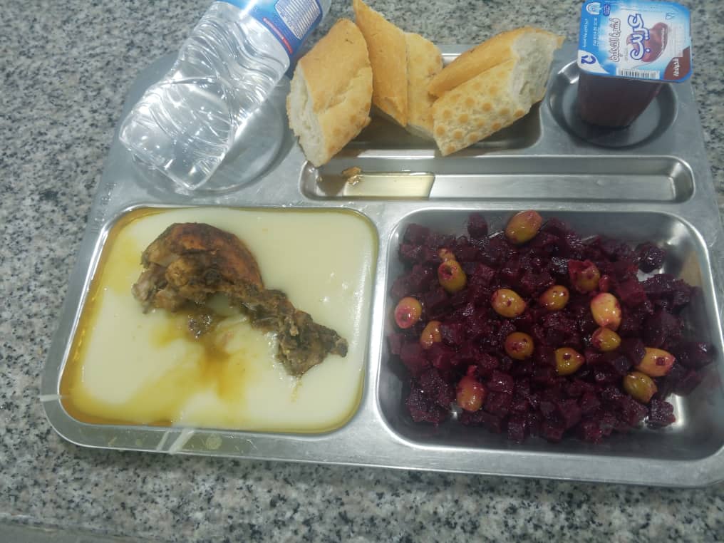 الاقامة الجامعية مقران الطاهر المطعم المدمج 