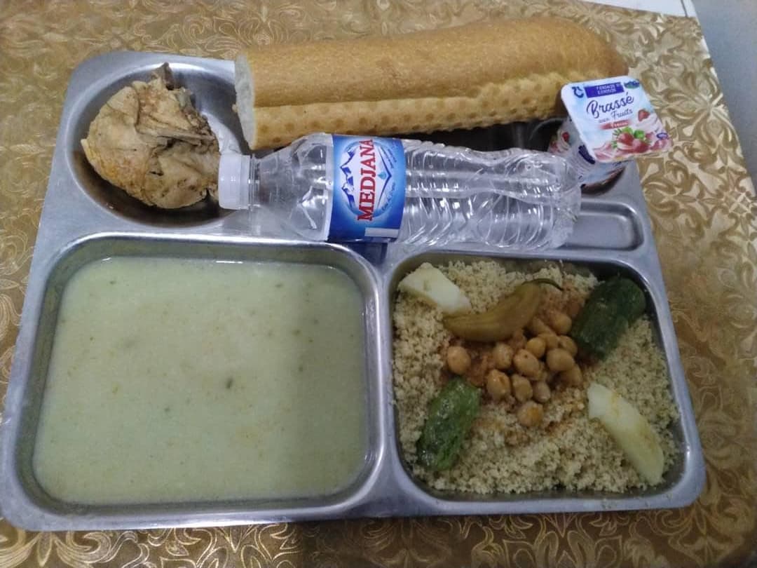 الاقامة الجامعية طاغست 