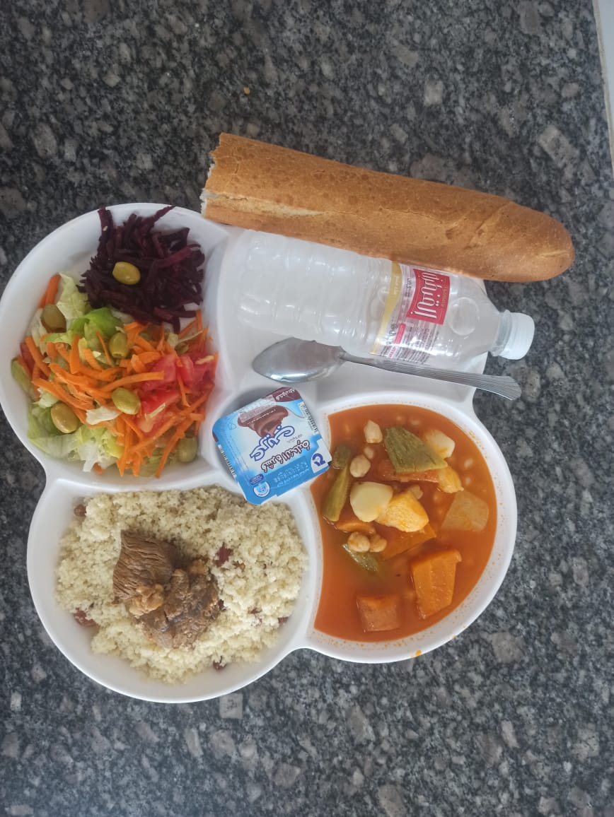 مطعم الإقامة الجامعية 2000 سرير الحسانية