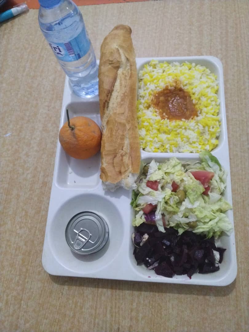 مطعم الاقامة الجامعية اولاد فارس 03