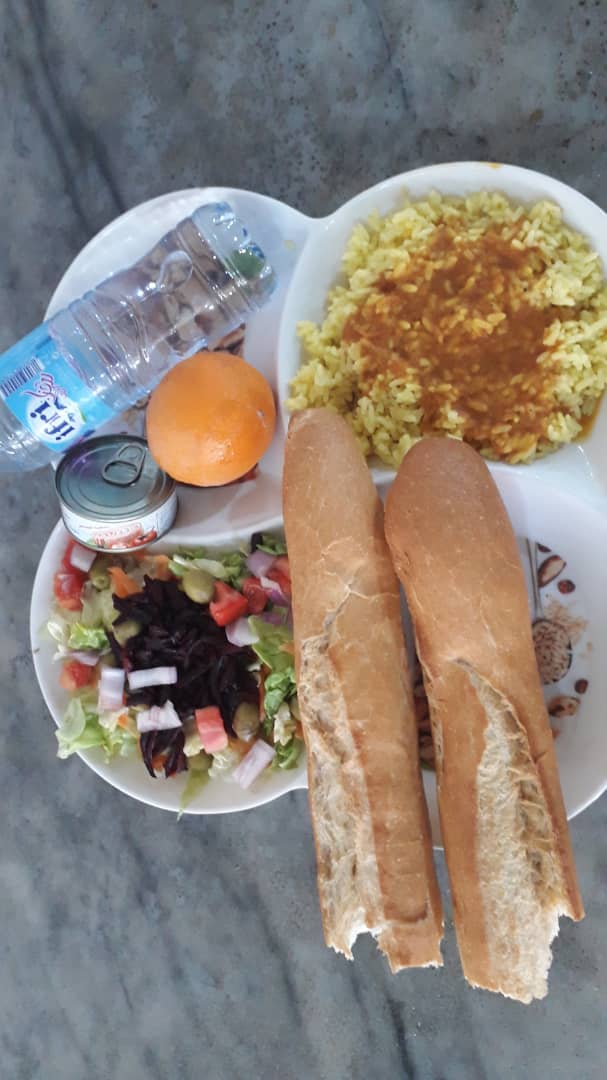 مطعم الاقامة الجامعية هني صالح 01