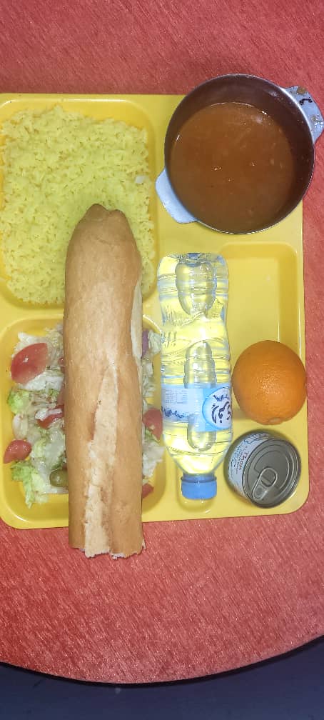 مطعم الاقامة الجامعية اولاد فارس 04