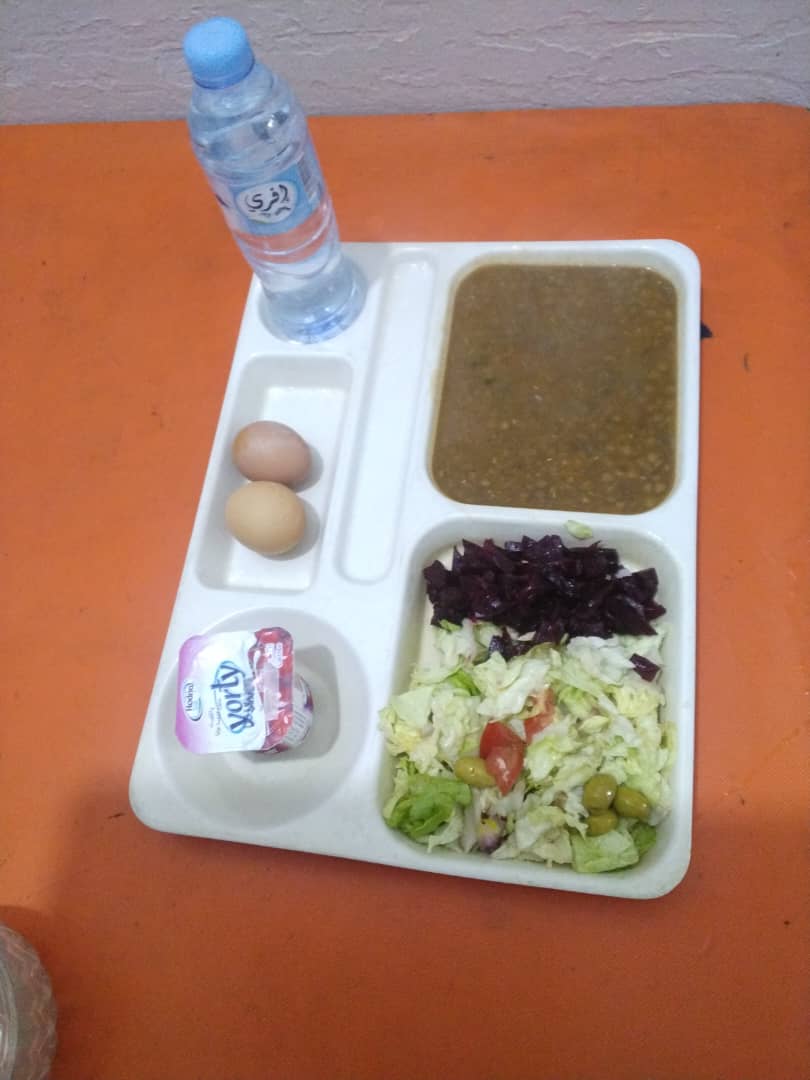 مطعم الاقامة الجامعية اولاد فارس 03