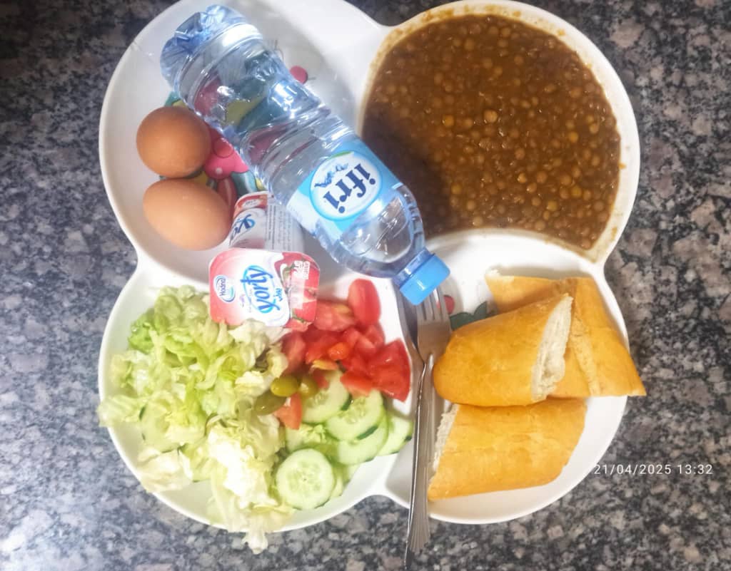 مطعم الإقامة الجامعية 2000 سرير الحسانية