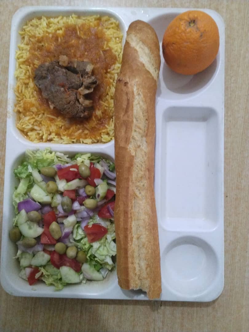 مطعم الاقامة الجامعية اولاد فارس 03