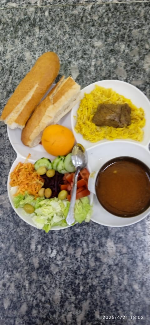 مطعم الاقامة الجامعية 1500 سرير الحسانية