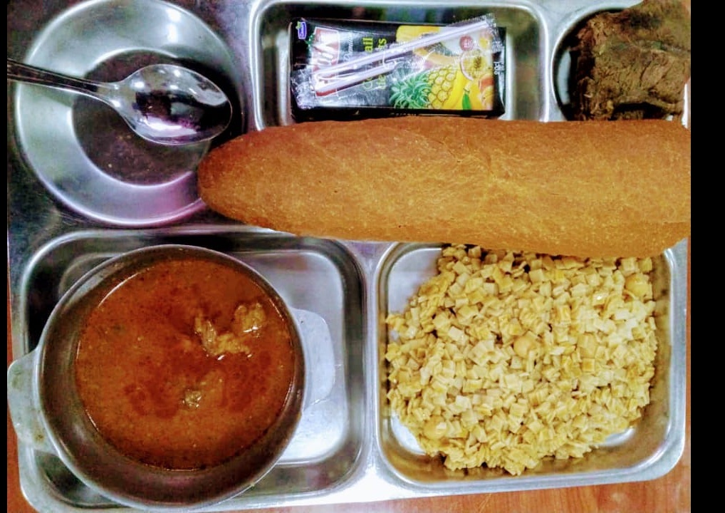 الإقامة الجامعية طاغست 